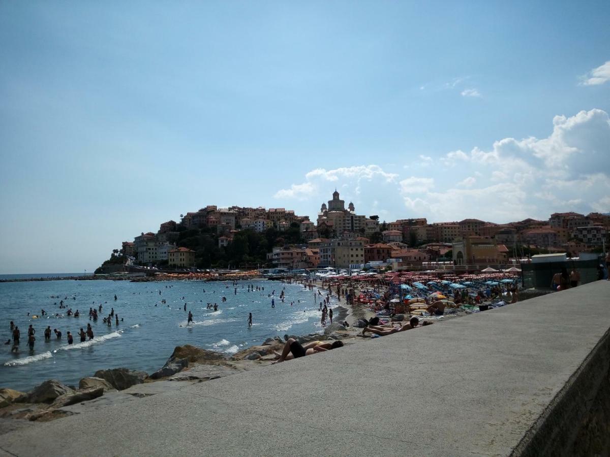 St George Villa Imperia Dış mekan fotoğraf