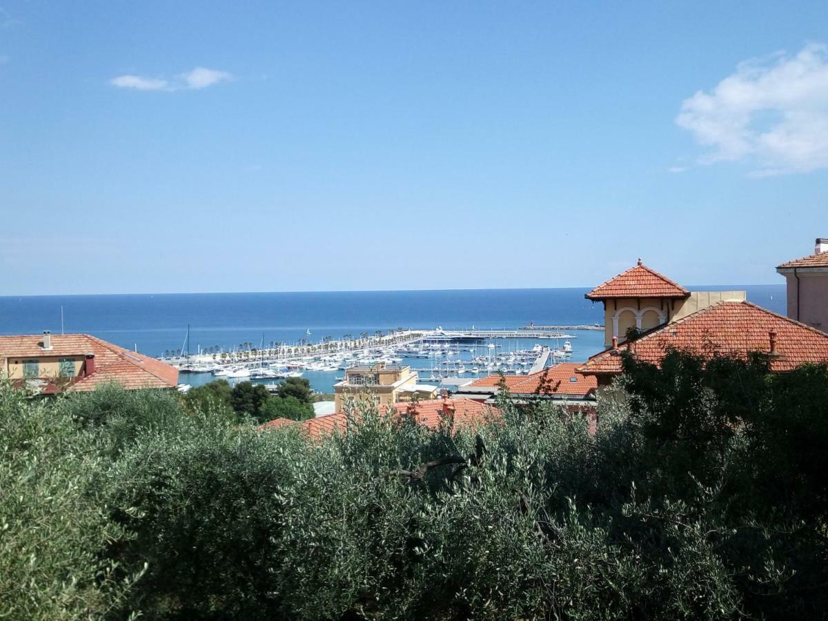 St George Villa Imperia Dış mekan fotoğraf
