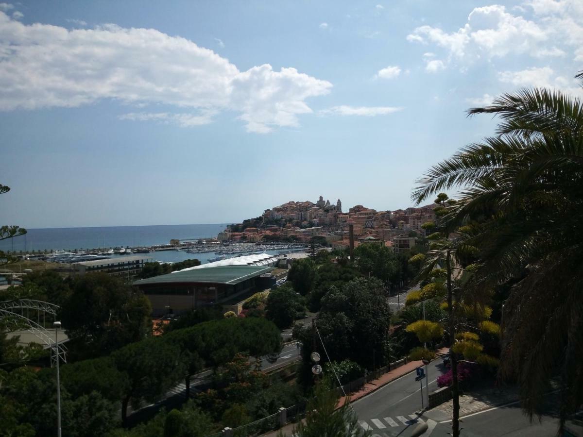 St George Villa Imperia Dış mekan fotoğraf
