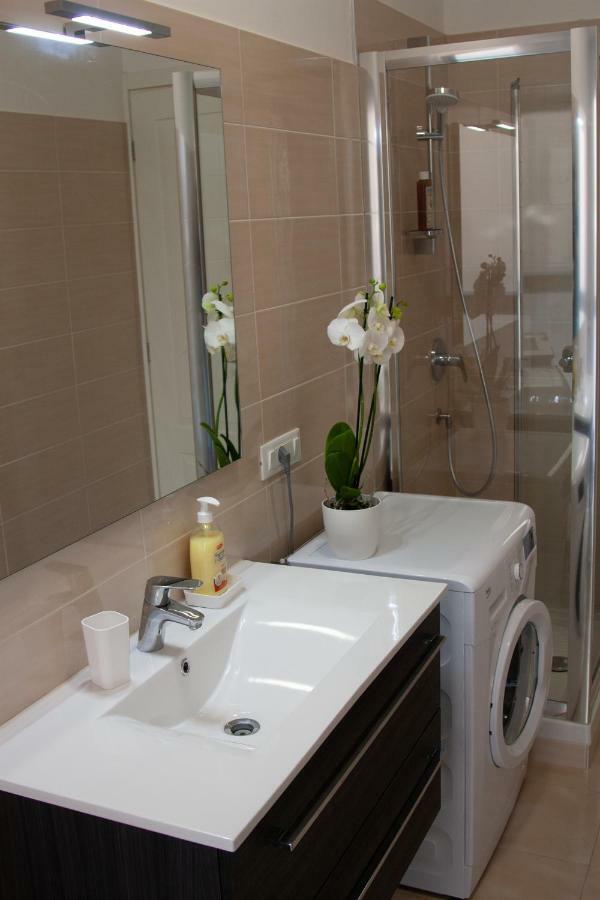 St George Villa Imperia Dış mekan fotoğraf